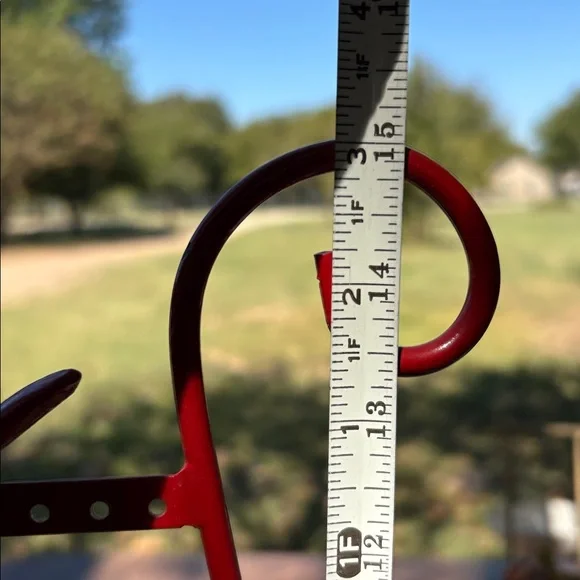 Red metal earring/necklace holder - Picture 5 of 8